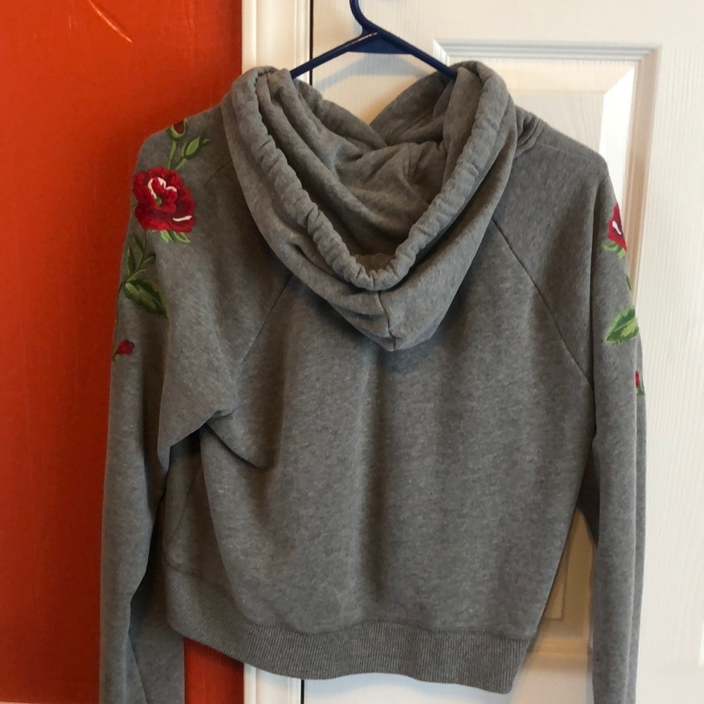 Hollister sweatshirt (size S) - Picture 2 of 3